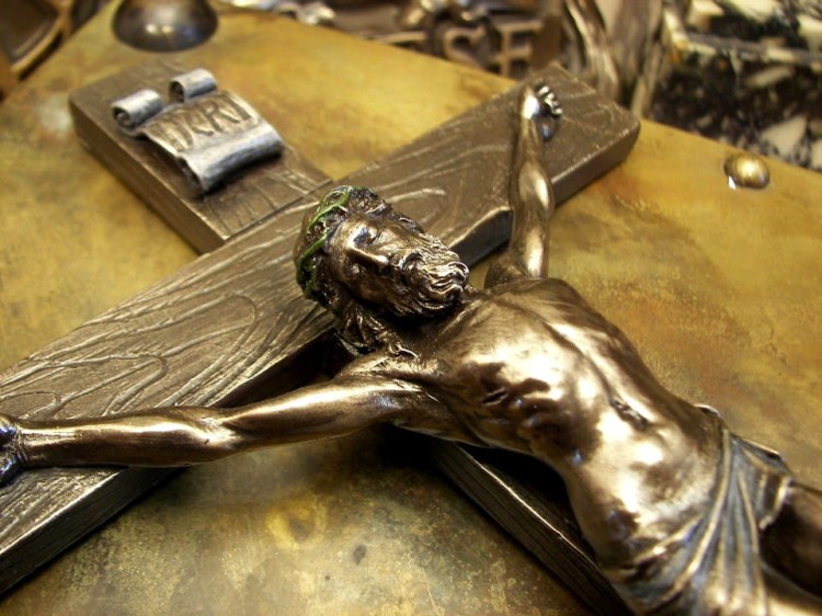 męka pańska krzyż na ścianę