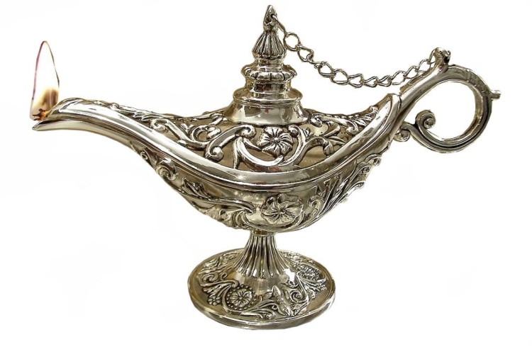 Lampa Alladyna posrebrzana na prezent