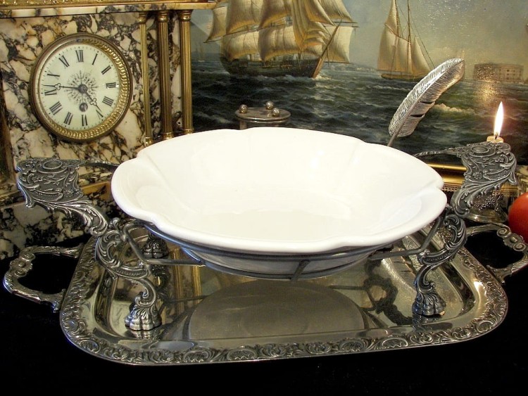 prezent na urodziny porcelanowa misa na stelażu