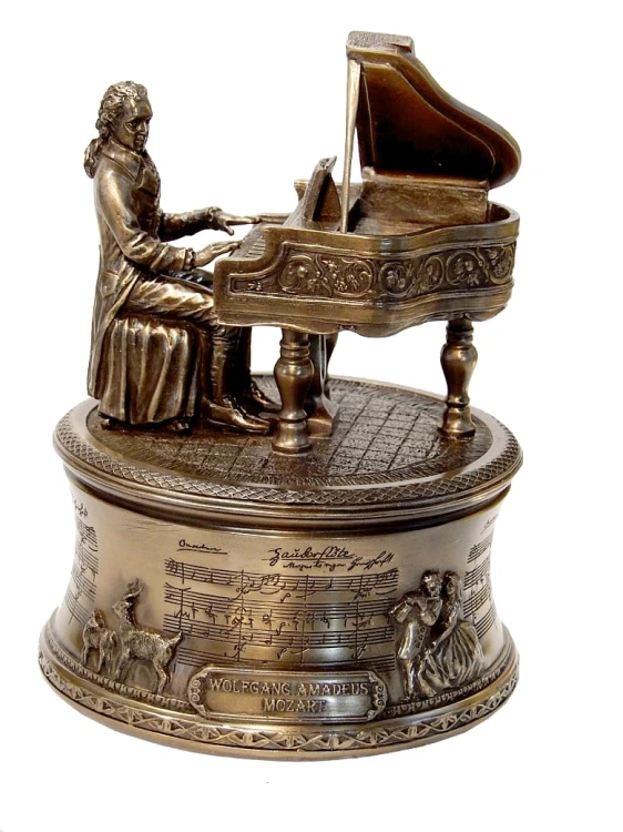 figurka pozytywka Wolfgang Amadeusz Mozart