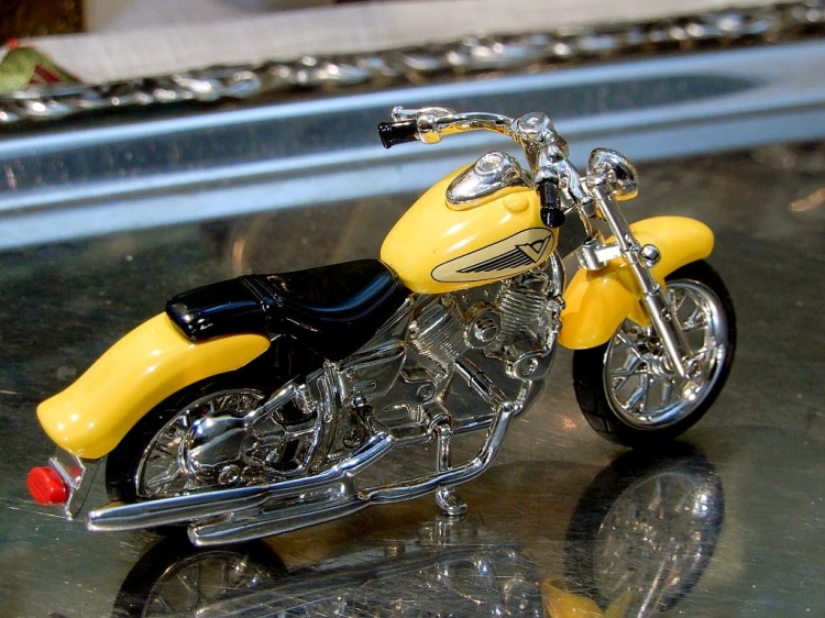 prezent dla kolego z grupy motocyklowej motorek z zegarkiem