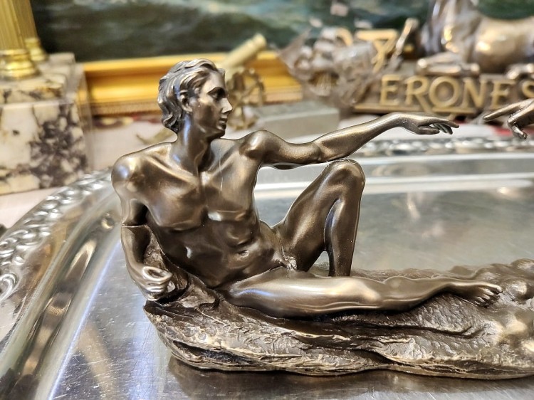 stworzenie Adama cudowna figurka