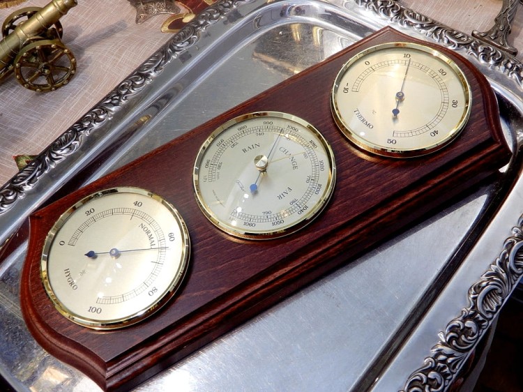 Dekoracyjnya stacja pogody marki Fischer na prezent