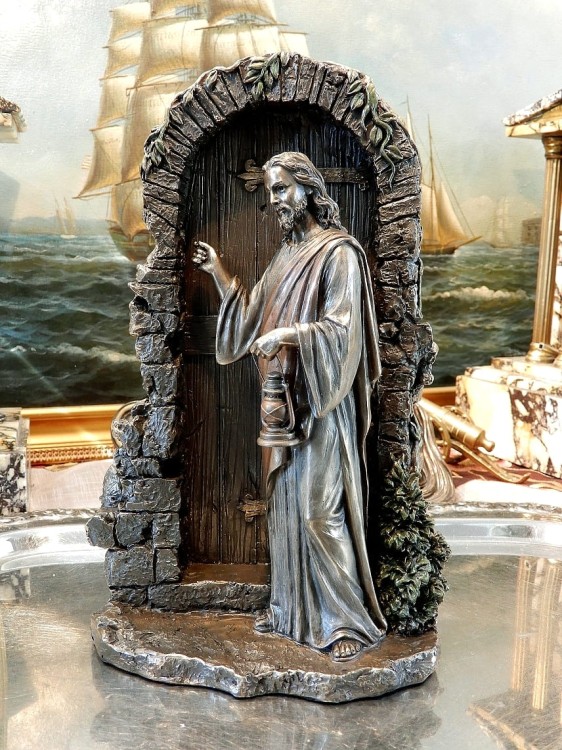 Alegoryczna figurka Chrystusa na prezent od Veronese