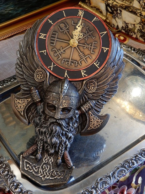 rewelacyjny zegar nordycki na prezent