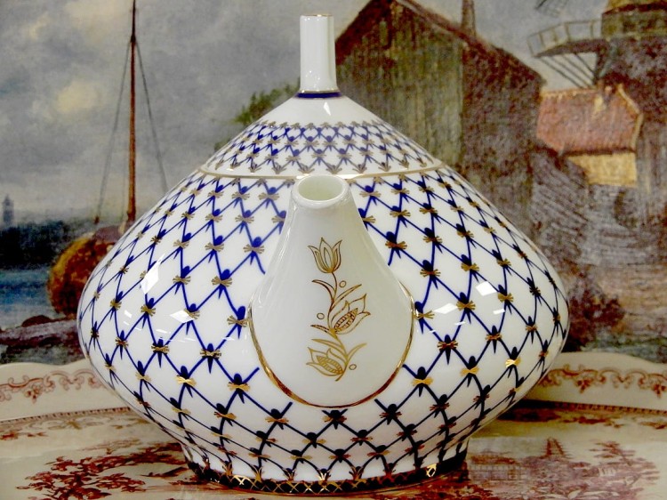 dzbanek Łomonosowa z różą 1400 ml