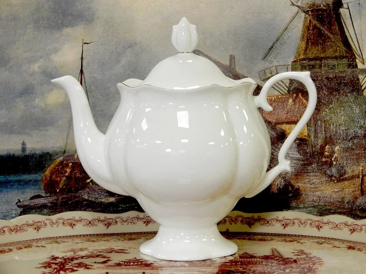 Porcelanowy dzbanek Imperial Porcelain Łomonosow 900 ml w stylu Maria Teresa do herbaty i eleganckiego stołu