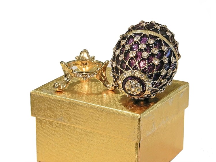 Oryginalny prezent jajko niespodzianka w stylu Faberge
