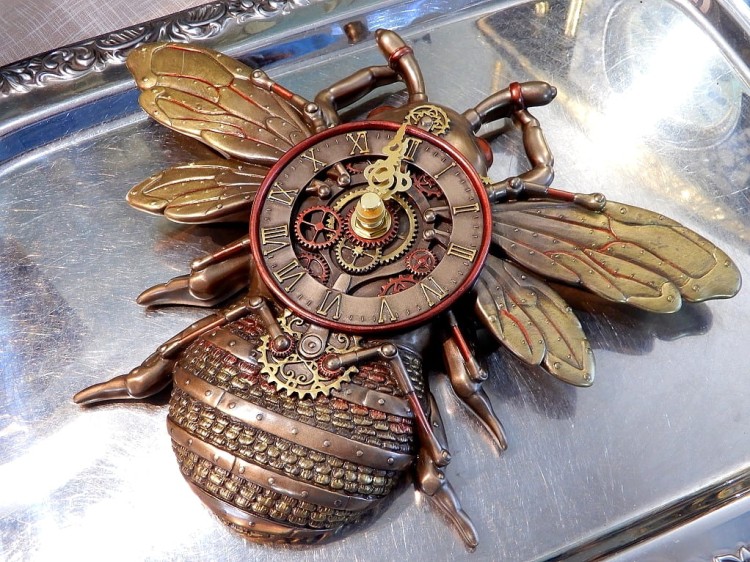 Oryginalny zegar styl steampunk