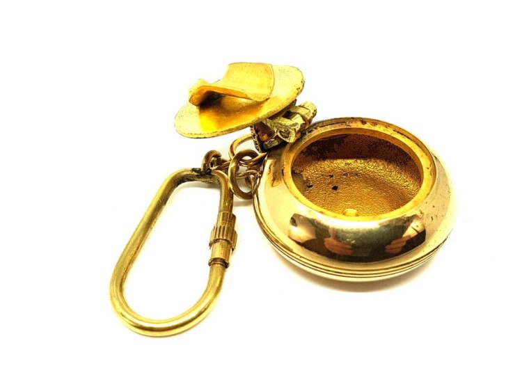 popielniczka na jacht breloczek