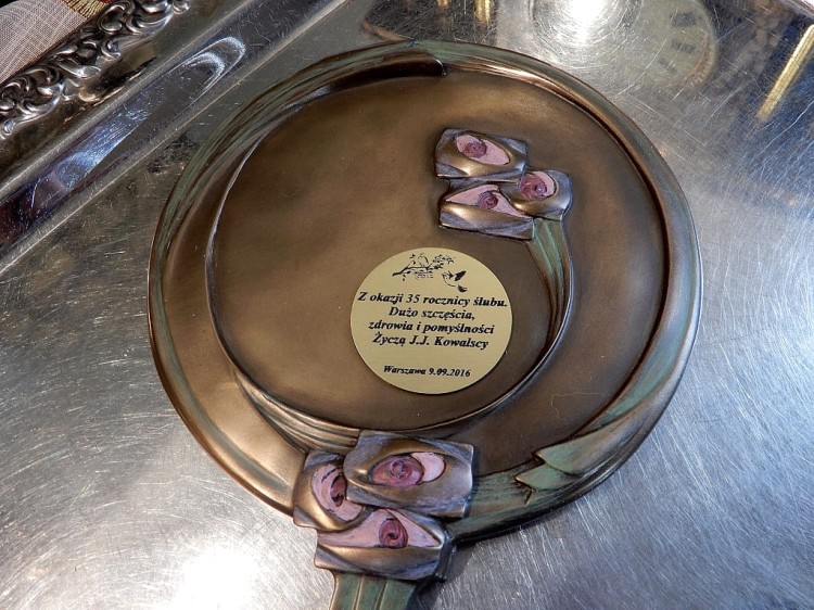 lusterko secesyjne z grawerunkiem