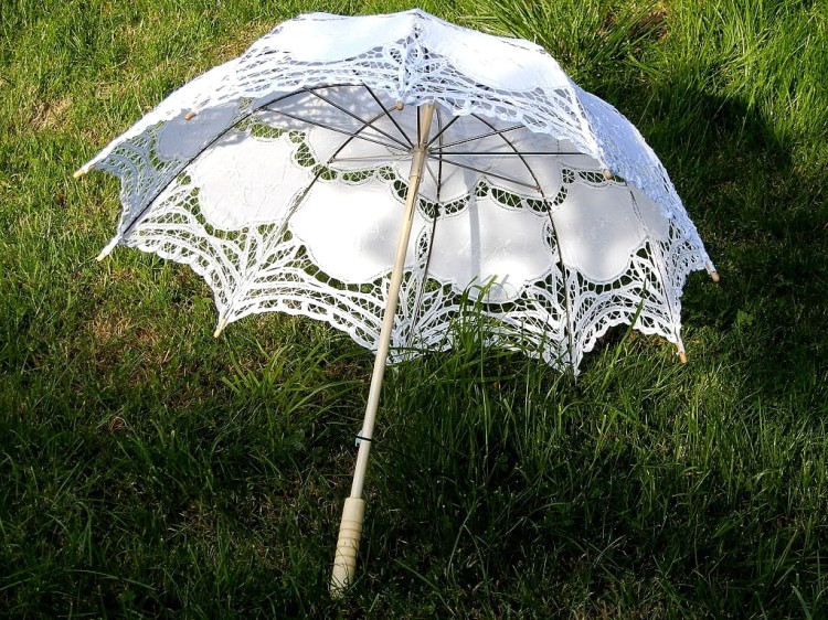 parasolka przeciwsłoneczna koronkowa