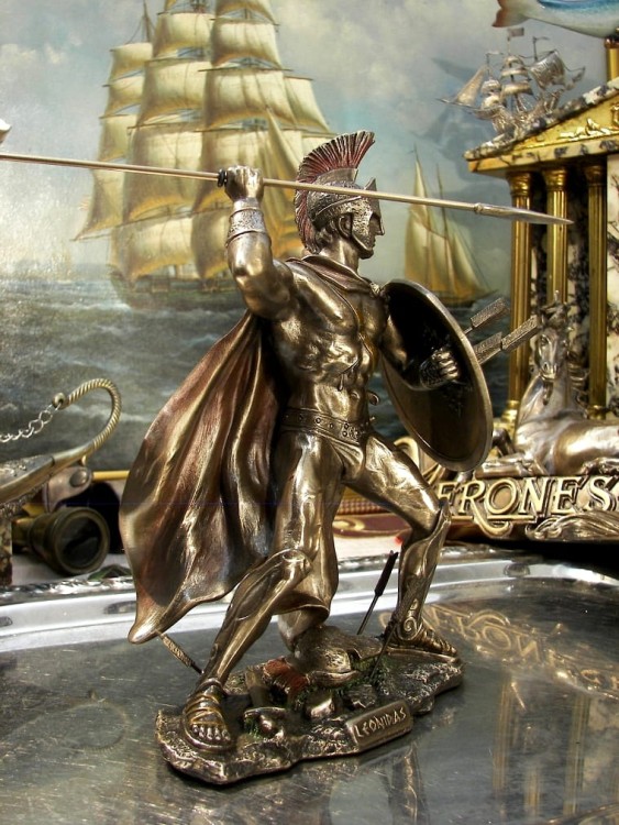 Leonidas spartanin król wojownik