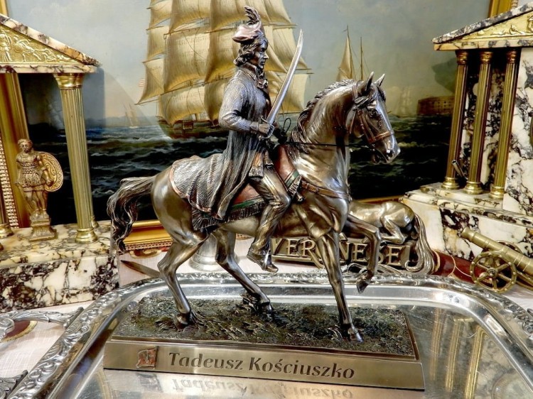 figurka Tadeusz Kościuszko dla urzędu, jednostki wojskowej, szkoły