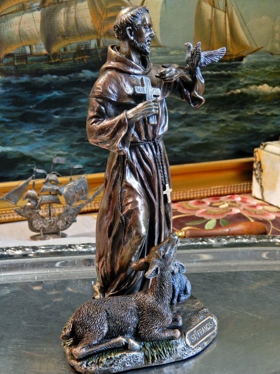 prezent dla franciszkanina figurka