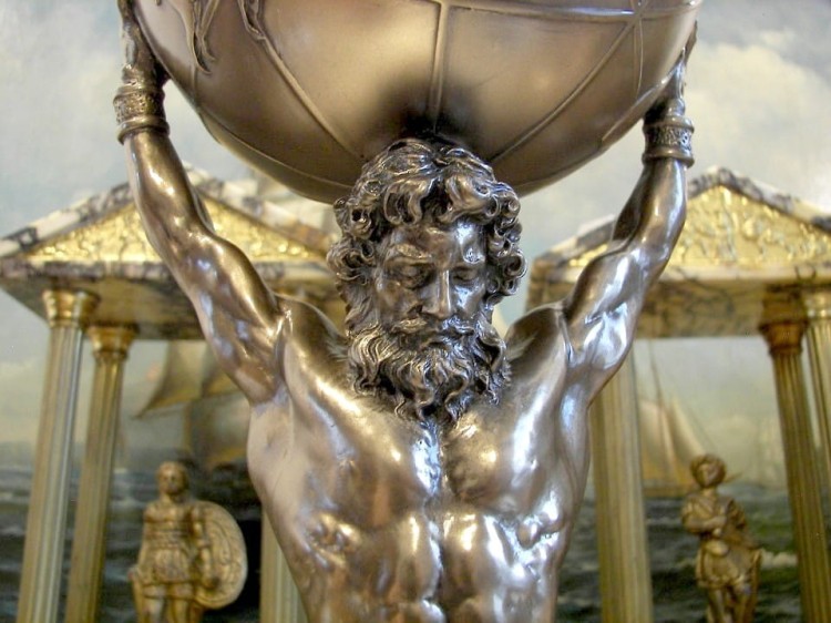 prezent dla prezesa Atlas z całym światem na ramionach