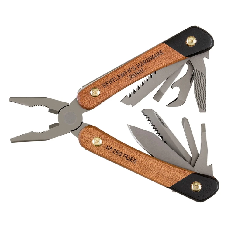 Multitool 12w1 Gentlemen’s Hardware łączy drewniany uchwyt z zestawem praktycznych narzędzi ze stali nierdzewnej.