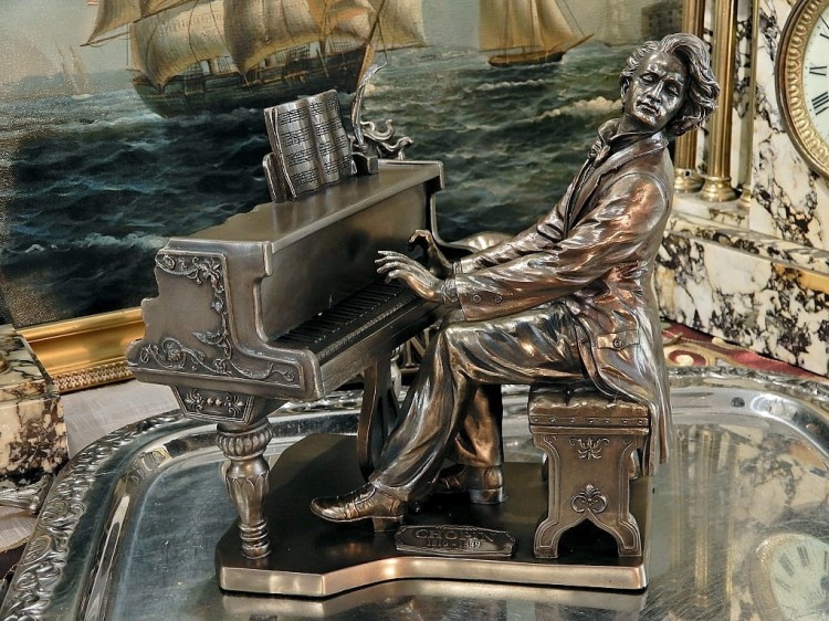 figurka Fryderyka Chopina Veronese