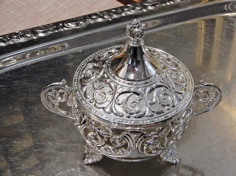 platerowana cukiernica z pokrywką