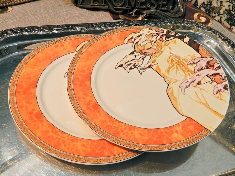 secesyjne talerze porcelanowe A. Mucha