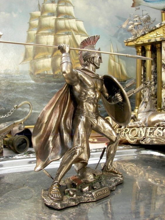 Leonidas-spartanin-krol-wojownik.jpg