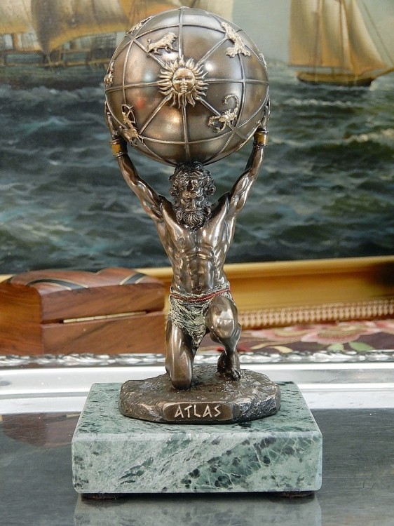 Prezent dla szefa figurka Atlasa