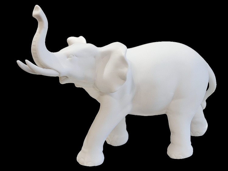 oryginalny prezent słoń z białej porcelany