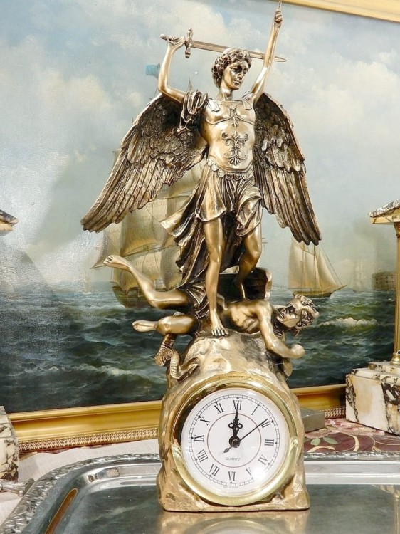 Archanioł Michał pogromca zła figurka