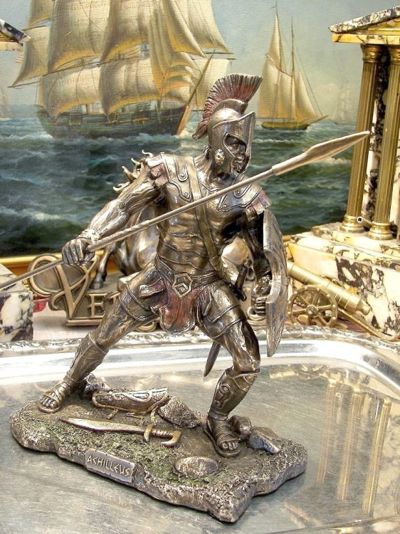 Achilles figurka wojownika achajskiego