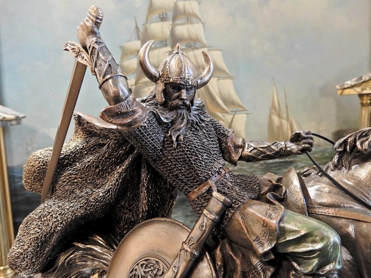 Wiking na koniu figurka Veronese (8).JPG