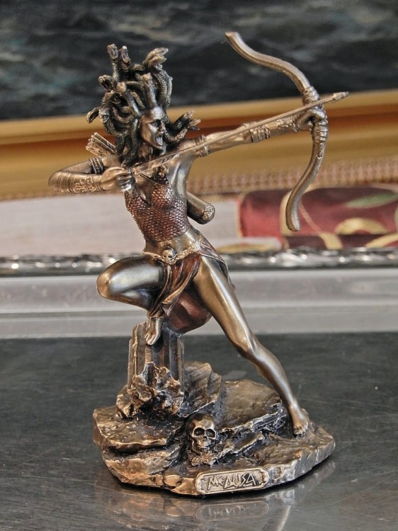 Figurka Veronese Medusa