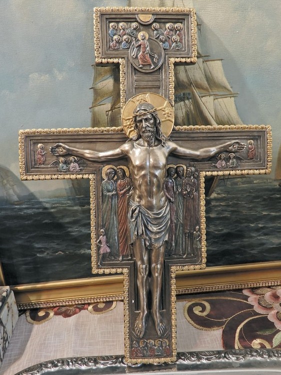 Religijny krzyż Veronese do domowego ołtarzyka, kaplicy lub gabinetu jako elegancki prezent dla bliskiej osoby