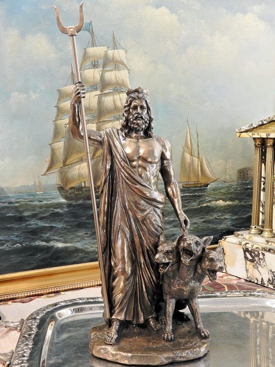 Hades z Cerberem Veronese, ręcznie malowana figurka z mitologii greckiej