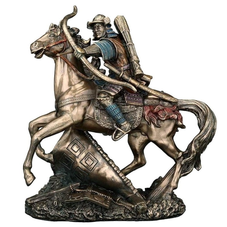 samuraj-na-koniu,-oryginalny-pomysl-na-prezent.jpg