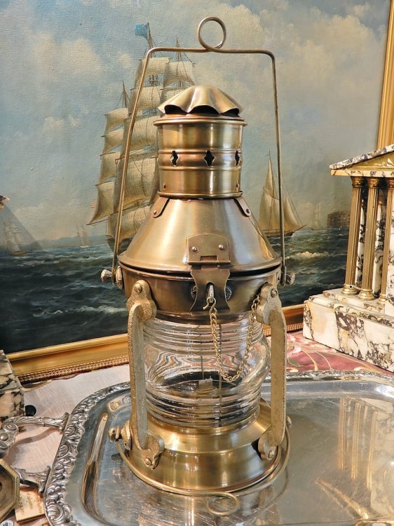 lampa pokładowa historyczna na prezent
