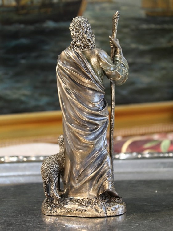 Religijna figurka z Jezusem jako pasterzem – do wnętrza lub kapliczki