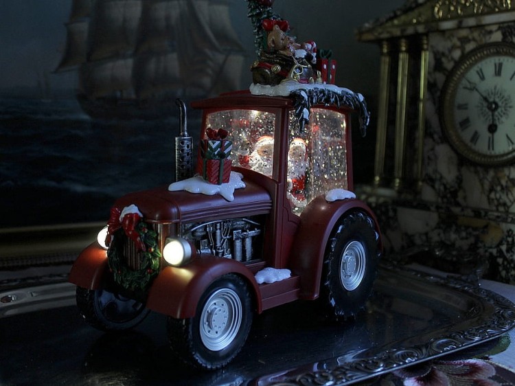 Traktor świąteczny z oświetleniem LED i muzyką dekoracja do pokoju dziecięcego i salonu