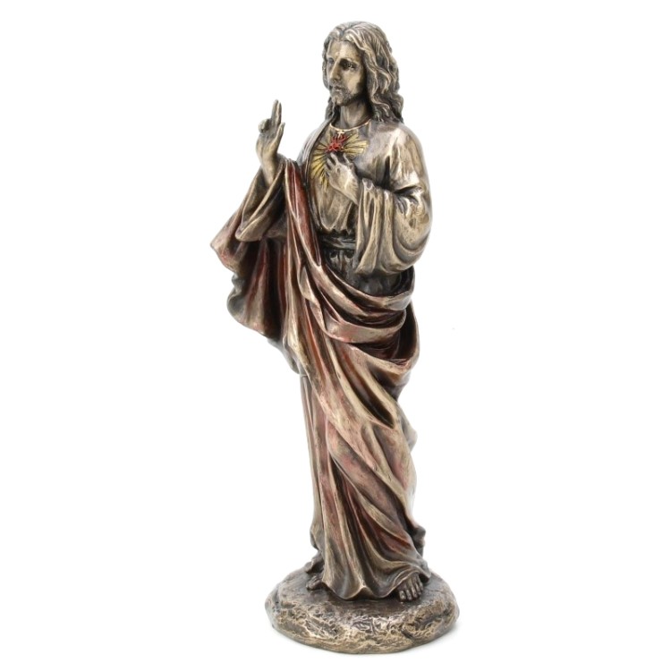 Figurka Najświętszego Serca Jezusa do domu dla osoby wierzącej