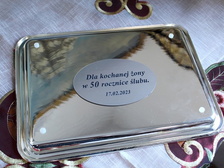 Posrebrzana taca do domu na kawę herbatę i słodki poczęstunek