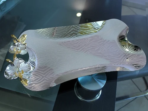 Taca dekoracyjna do serwowania jako prezent dla żony lub mamy