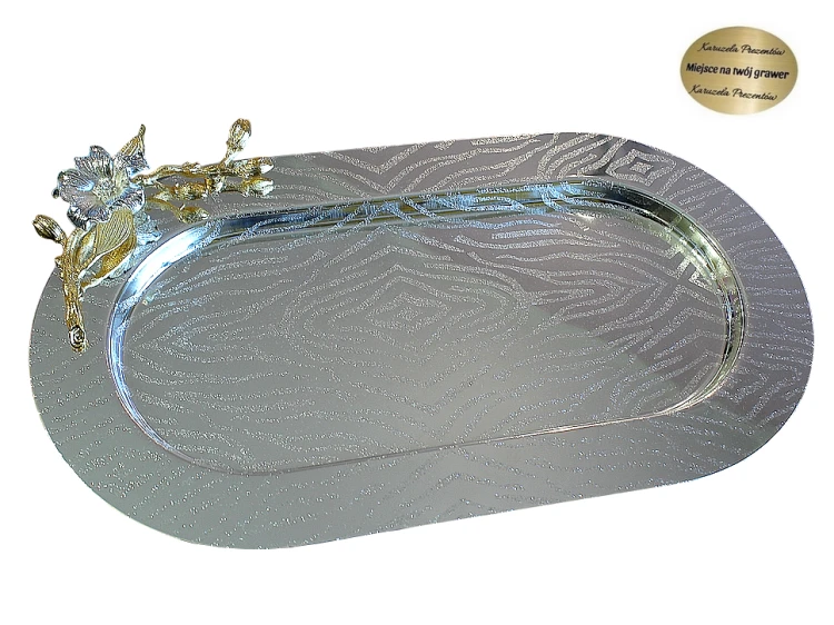 Metalowa patera z kwiatami srebrno złotymi na elegancki prezent rocznicowy