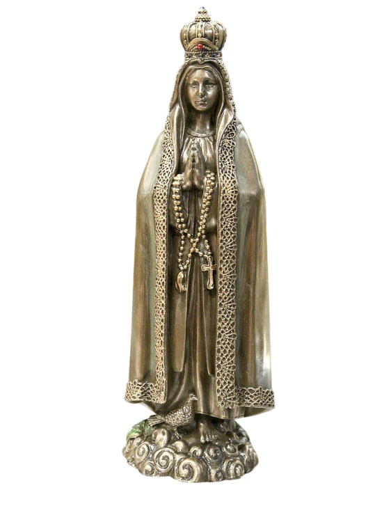 Religijna figurka Matki Bożej Fatimskiej z koroną, efektowna ozdoba domowego ołtarzyka, kapliczki lub gabinetu.
