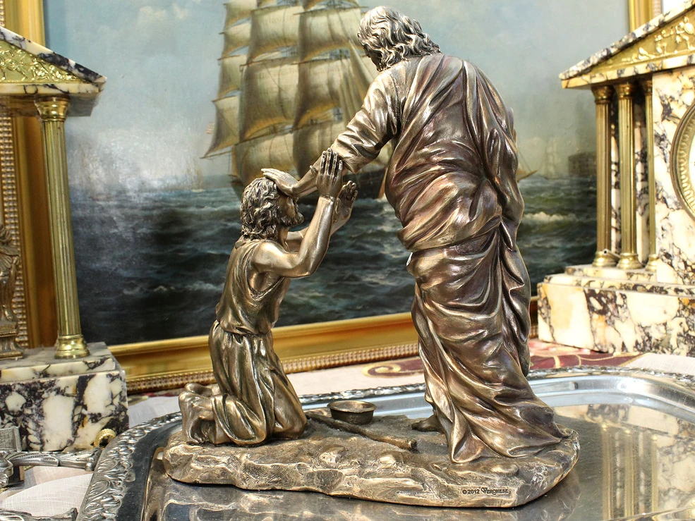 Scena uzdrowienia niewidomego przez Jezusa, starannie wykonana figurka religijna do domu, kapliczki lub gabinetu.