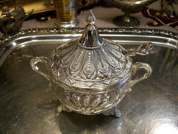 prezent urodzinowy cukiernica w orientalnym stylu