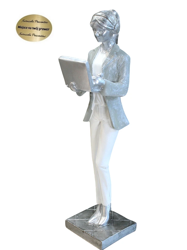 Figurka kobiety z laptopem prezent dla programistki i informatyczki
