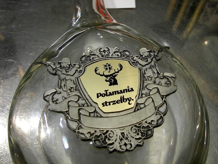 karafka myśliwego, dzbanek, szkło, flakon, butla, gąsiorek, gąsior, butelka, karafka ozdobna, ozdoby z cyny, pomysły na prezenty, oryginalne prezenty (7).JPG