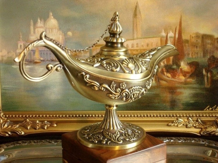 Złota duża lampa oliwna złoty kaganek na urodziny