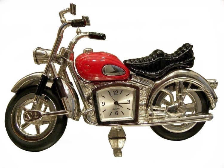 prezent dla motocyklisty model hondy z zegarkiem