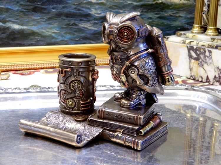 sowa w stylu steampunk podpórka na smartfona