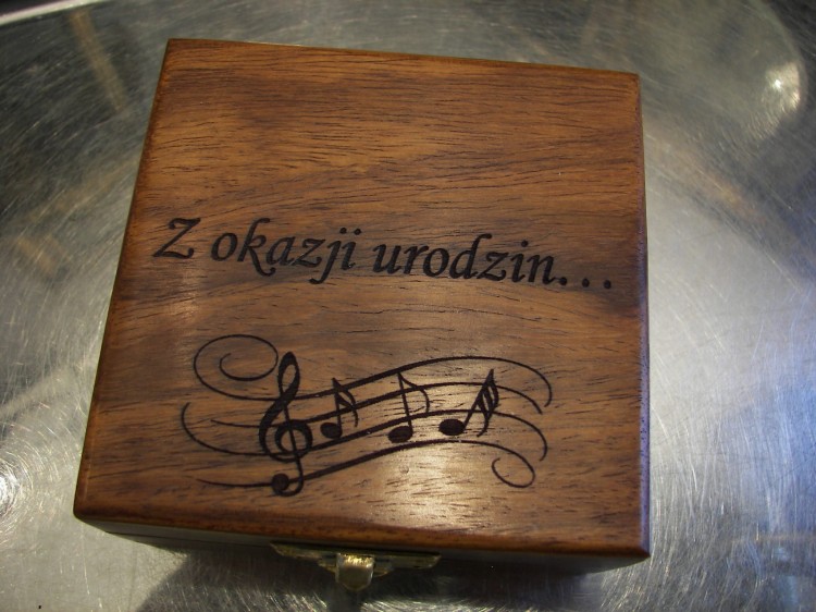 grawerowanie, grawer, dedykacja, życzenia, grawerka, grawerunek,   (57).JPG